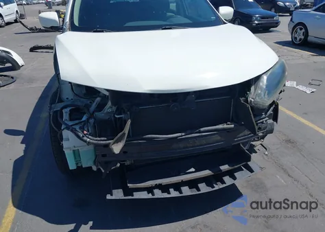 2016 Nissan Rogue S z USA, uszkodzony, nr VIN 5N1AT2MT7GC859263